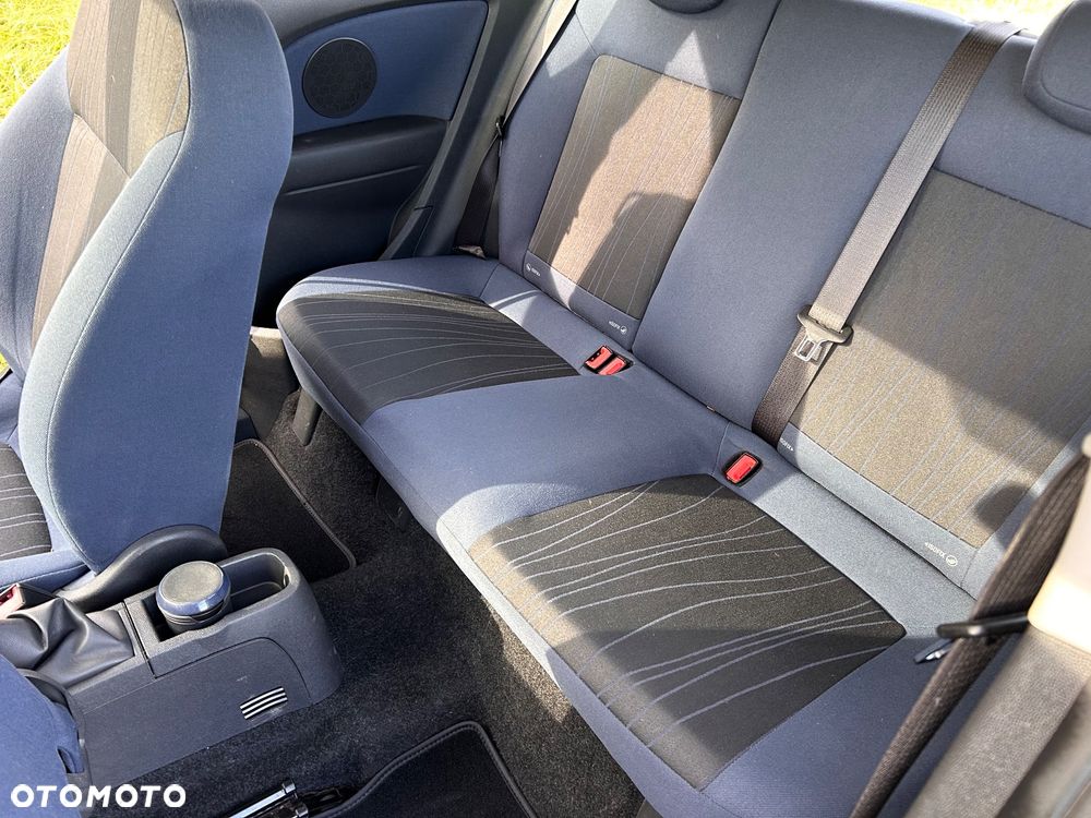 Opel Corsa 1.2 16V - 20