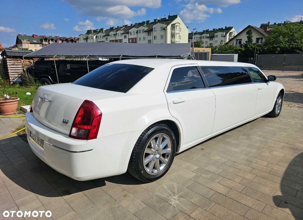 Chrysler 300C 3.5 V6 - 14