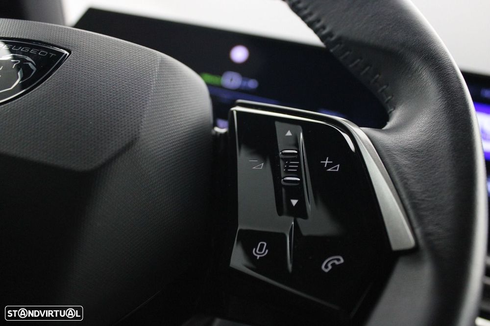 Peugeot E-3008 73 kWh Allure - 14