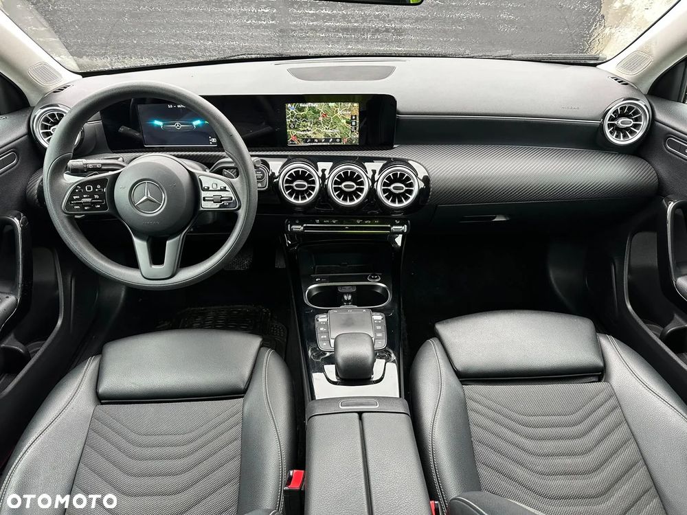 Mercedes-Benz Klasa A 180 7G-DCT Progressive Advanced - 10