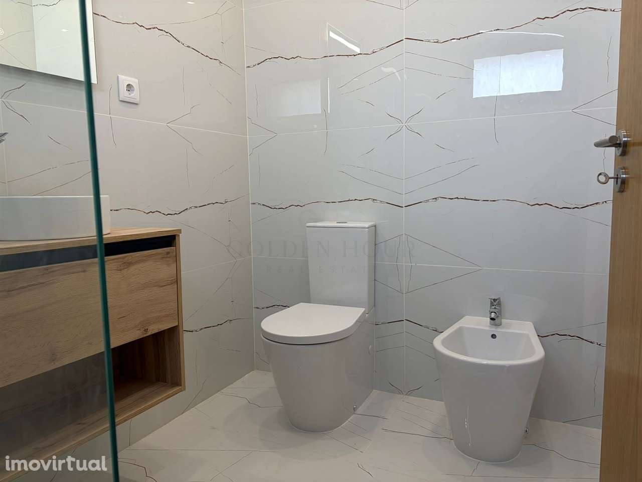 Andar Moradia T2 Moderno Vilar do Paraíso - Grande imagem: 5/29