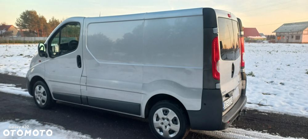 Opel Vivaro - 5