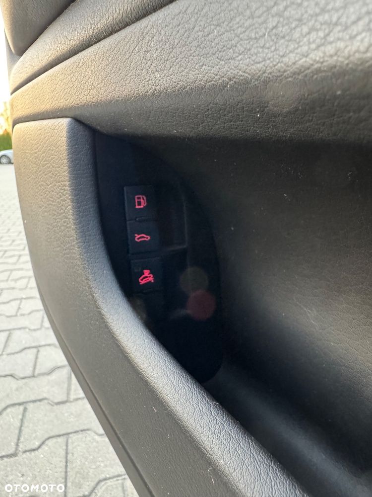 Audi A4 Limousine - 29