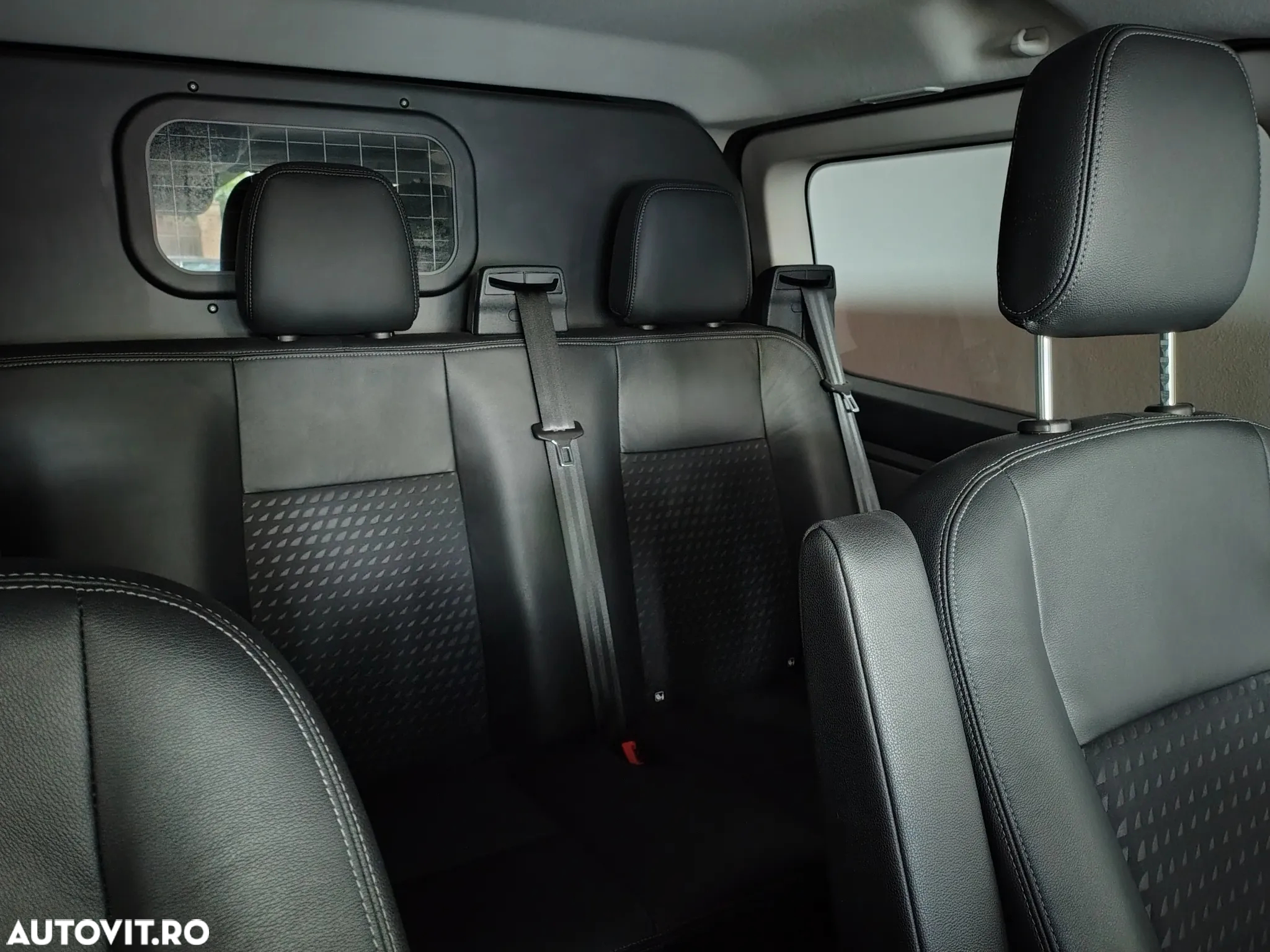 Ford Transit Custom Kombi 320 2.0 EcoBlue 185 CP L1H1 Sport Aut. - 12