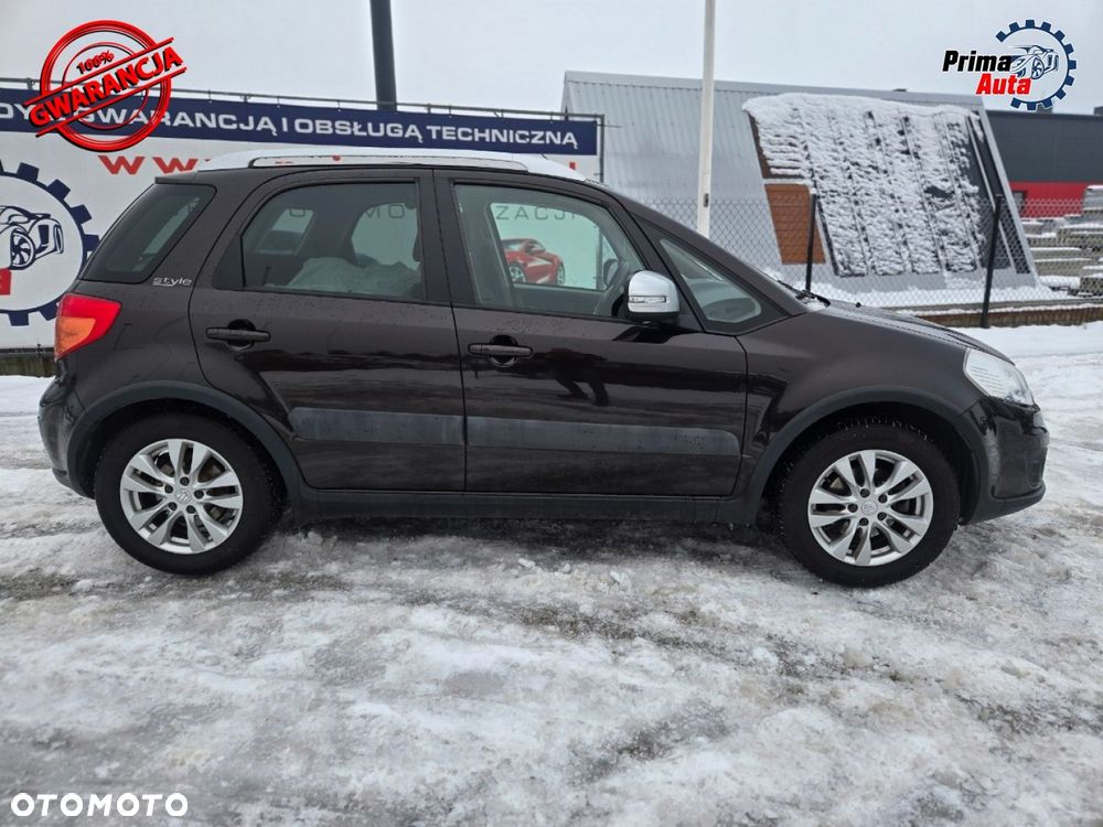 Suzuki SX4 1.6 VVT 4x2 Style - 11