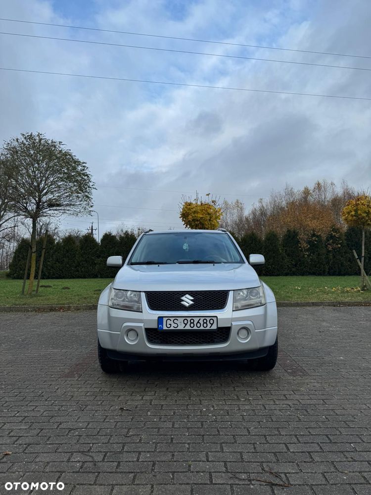 Suzuki Grand Vitara 2.0 - 3