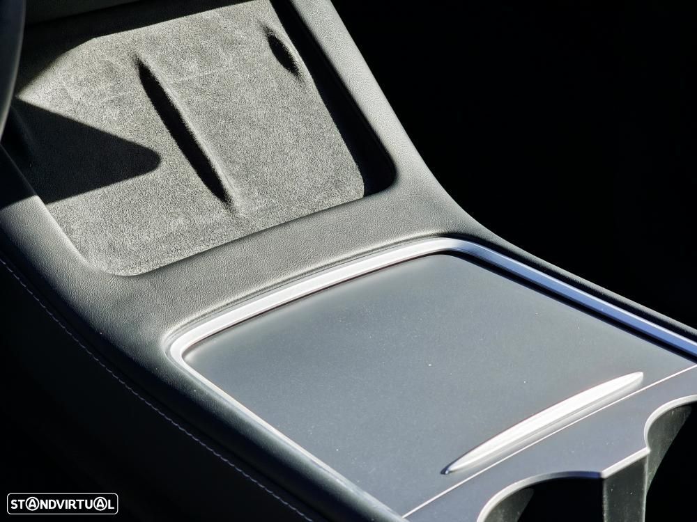 Tesla Model Y Long Range Dual Motor AWD - 15