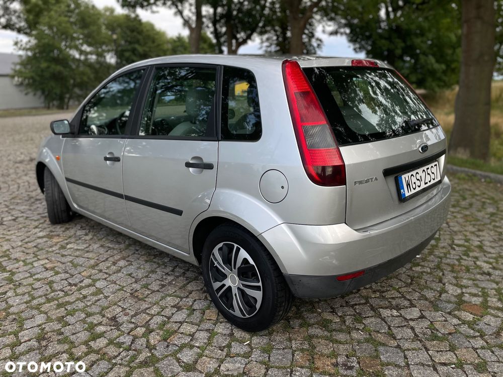 Ford Fiesta - 3