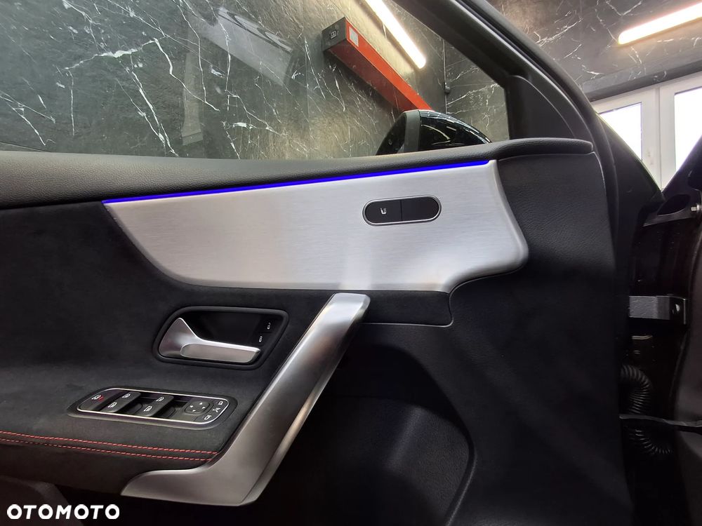 Mercedes-Benz Klasa A 35 AMG 4-Matic Edition 1 7G-DCT - 25