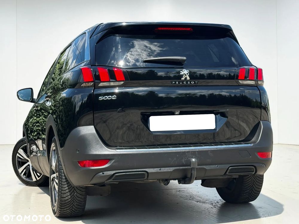 Peugeot 5008 - 12