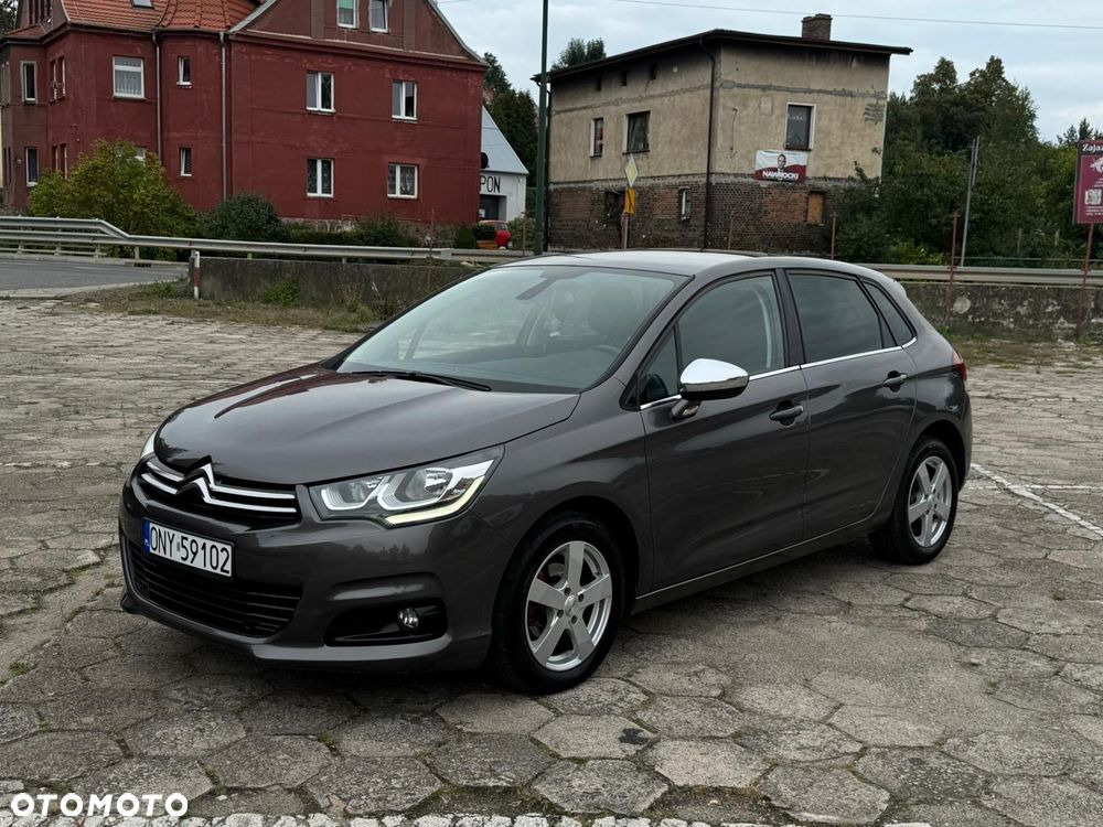 Citroën C4 1.2 PureTech Feel - 1