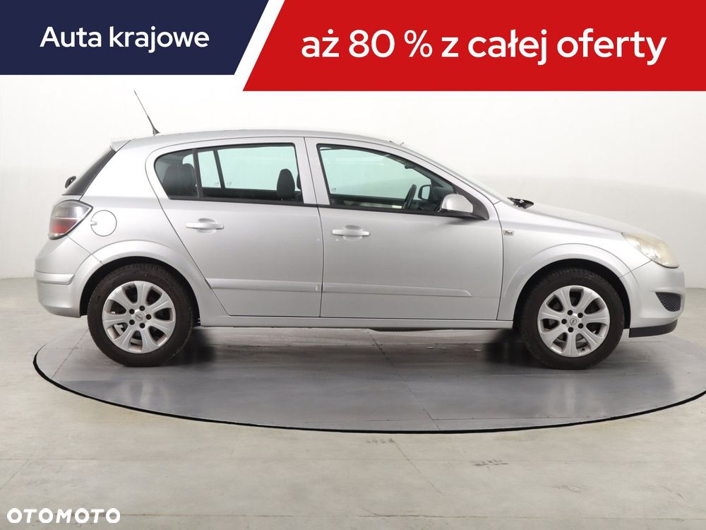 Opel Astra - 8