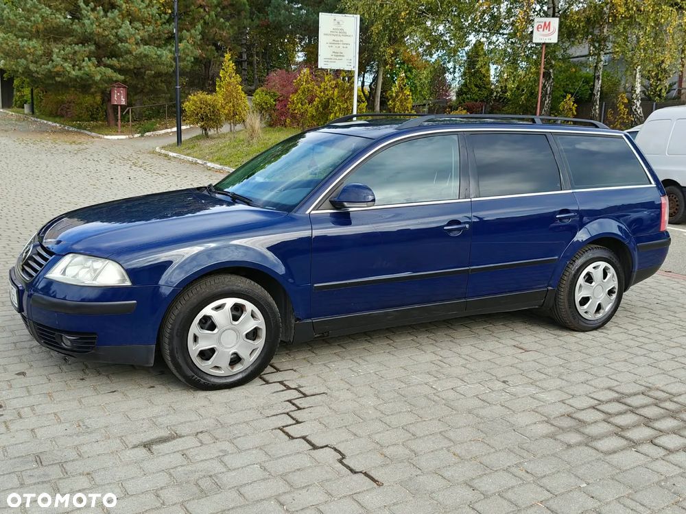 Volkswagen Passat Variant 1.6 Comfortline Family - 16