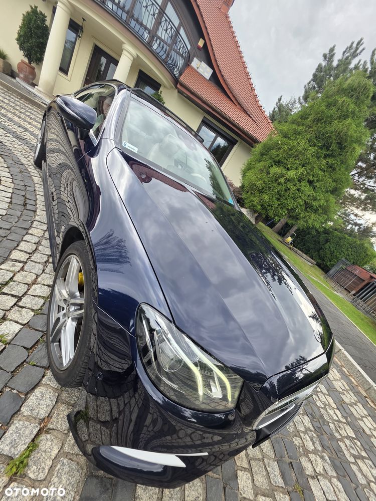 Mercedes-Benz Klasa E 220 d 4-Matic 9G-TRONIC - 7