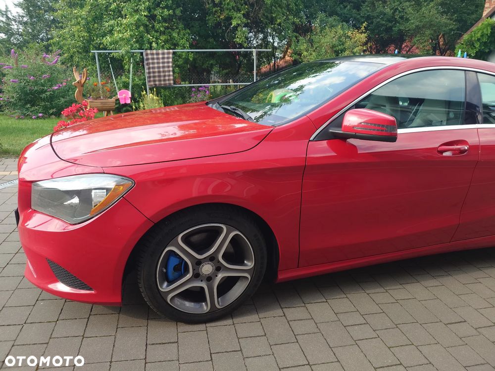 Mercedes-Benz CLA 250 4Matic 7G-DCT - 13