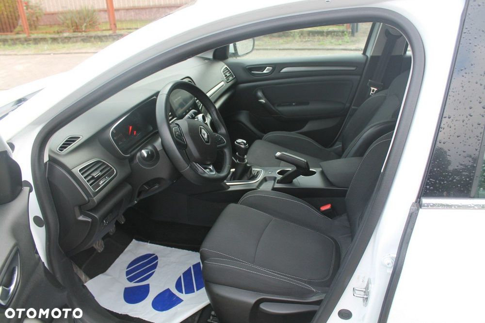 Renault Megane - 9