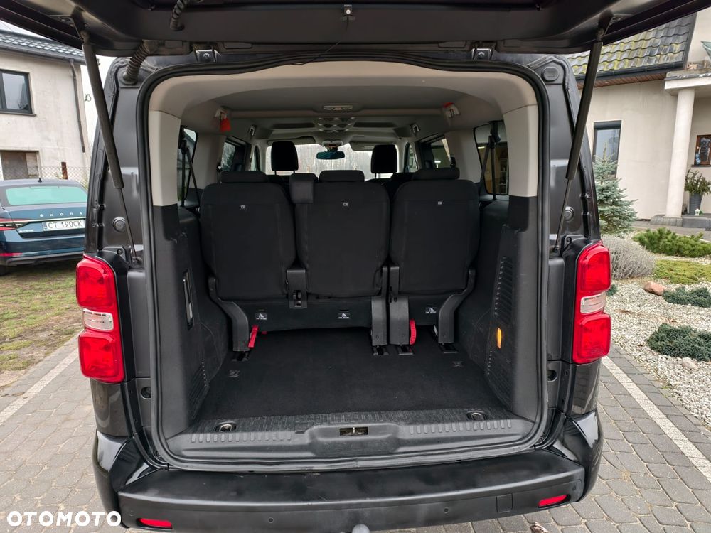 Toyota Proace Verso - 32