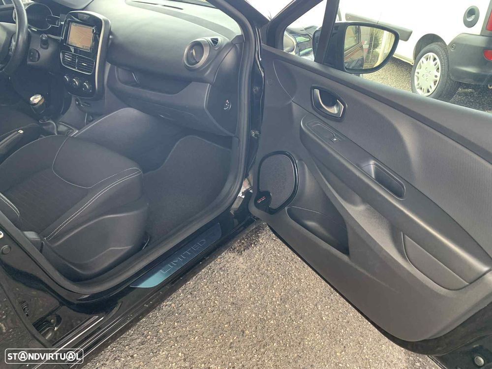 Renault Clio Sport Tourer 1.2 16V 75 LIMITED - 4
