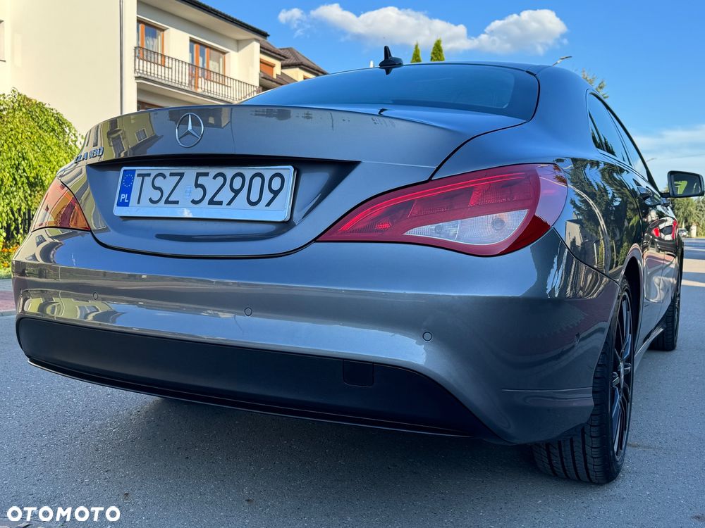 Mercedes-Benz CLA 180 - 8