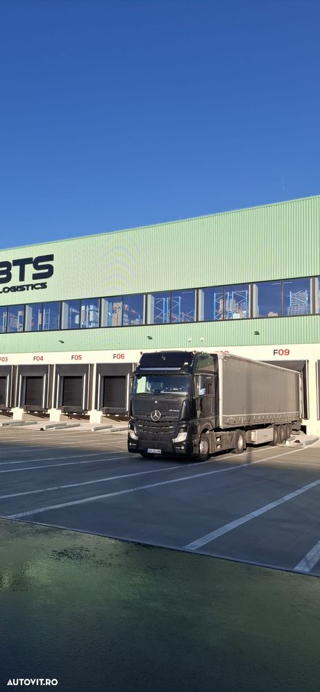 Mercedes-Benz Actros - 13
