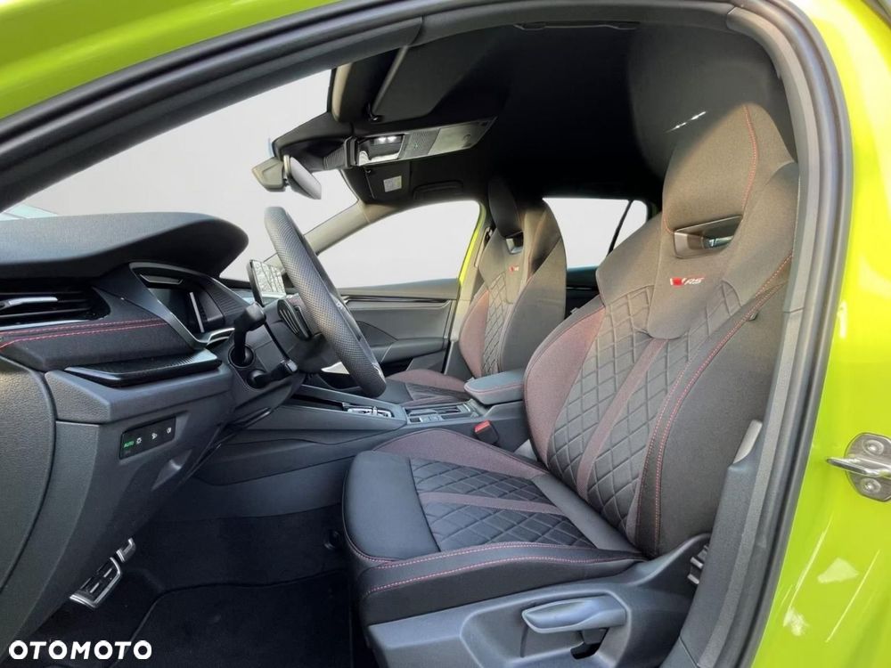 Skoda Octavia - 8