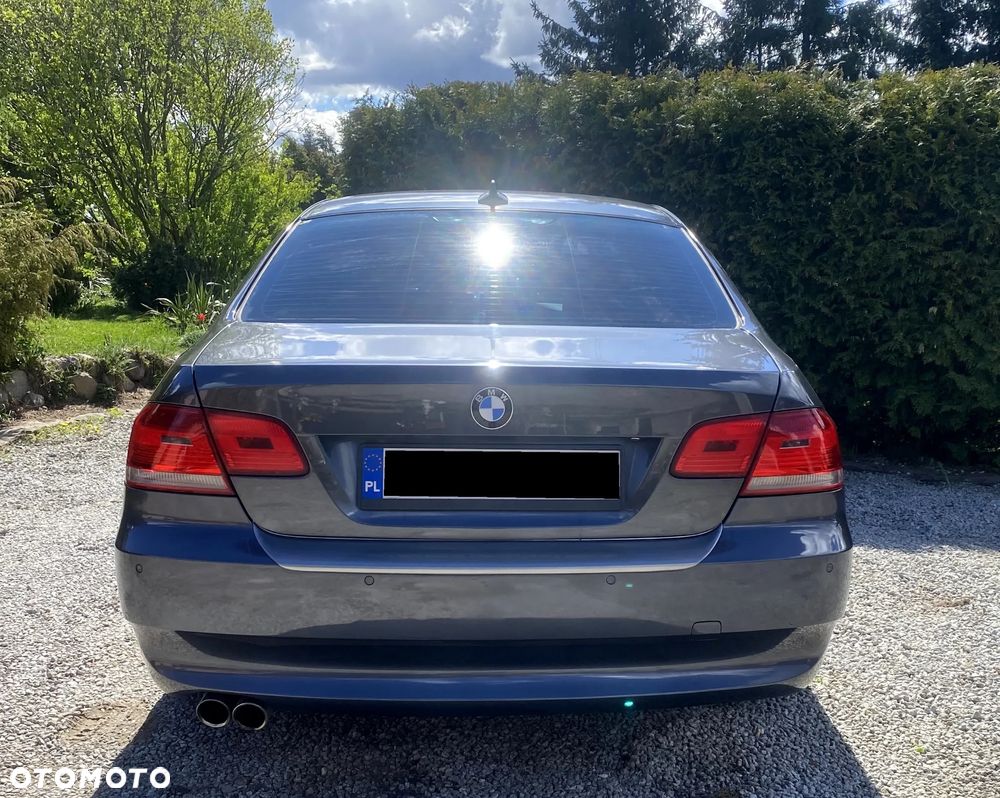 BMW Seria 3 325d DPF - 5