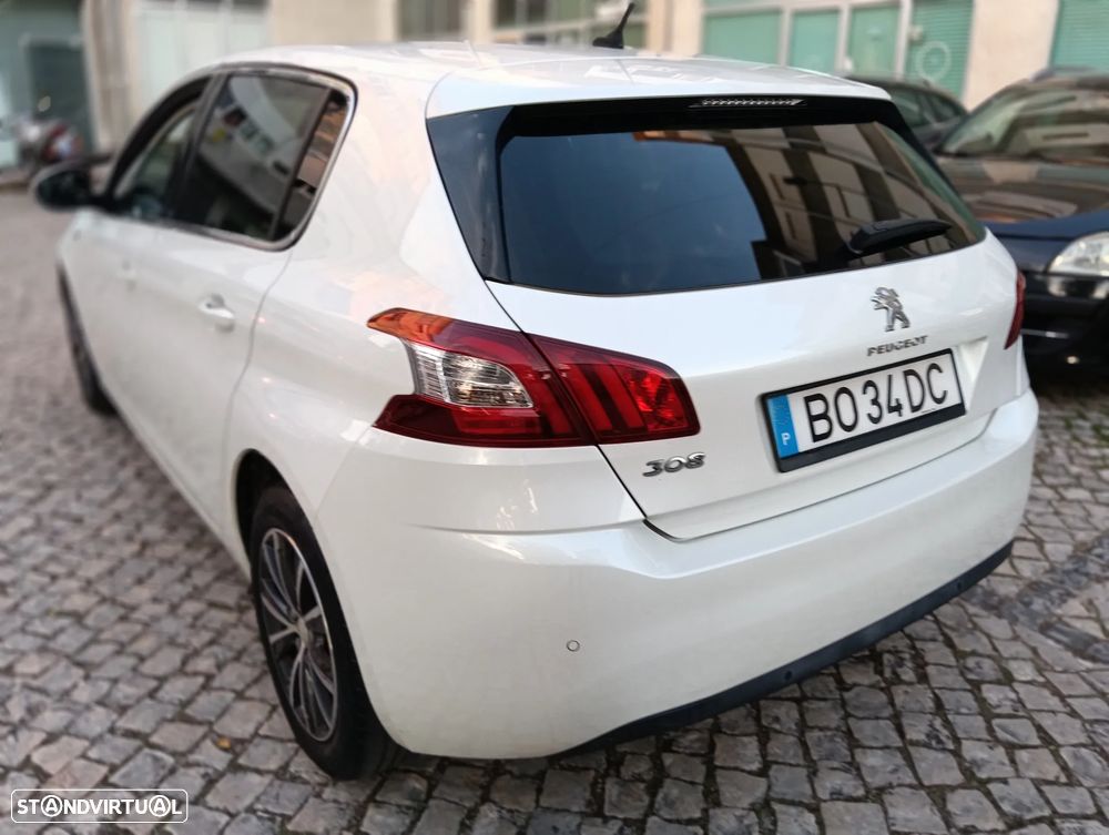 Peugeot 308 1.2 PureTech Style J17 - 5