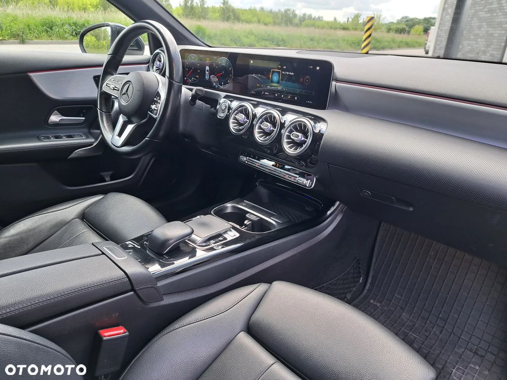 Mercedes-Benz Klasa A 250 4-Matic 7G-DCT - 20
