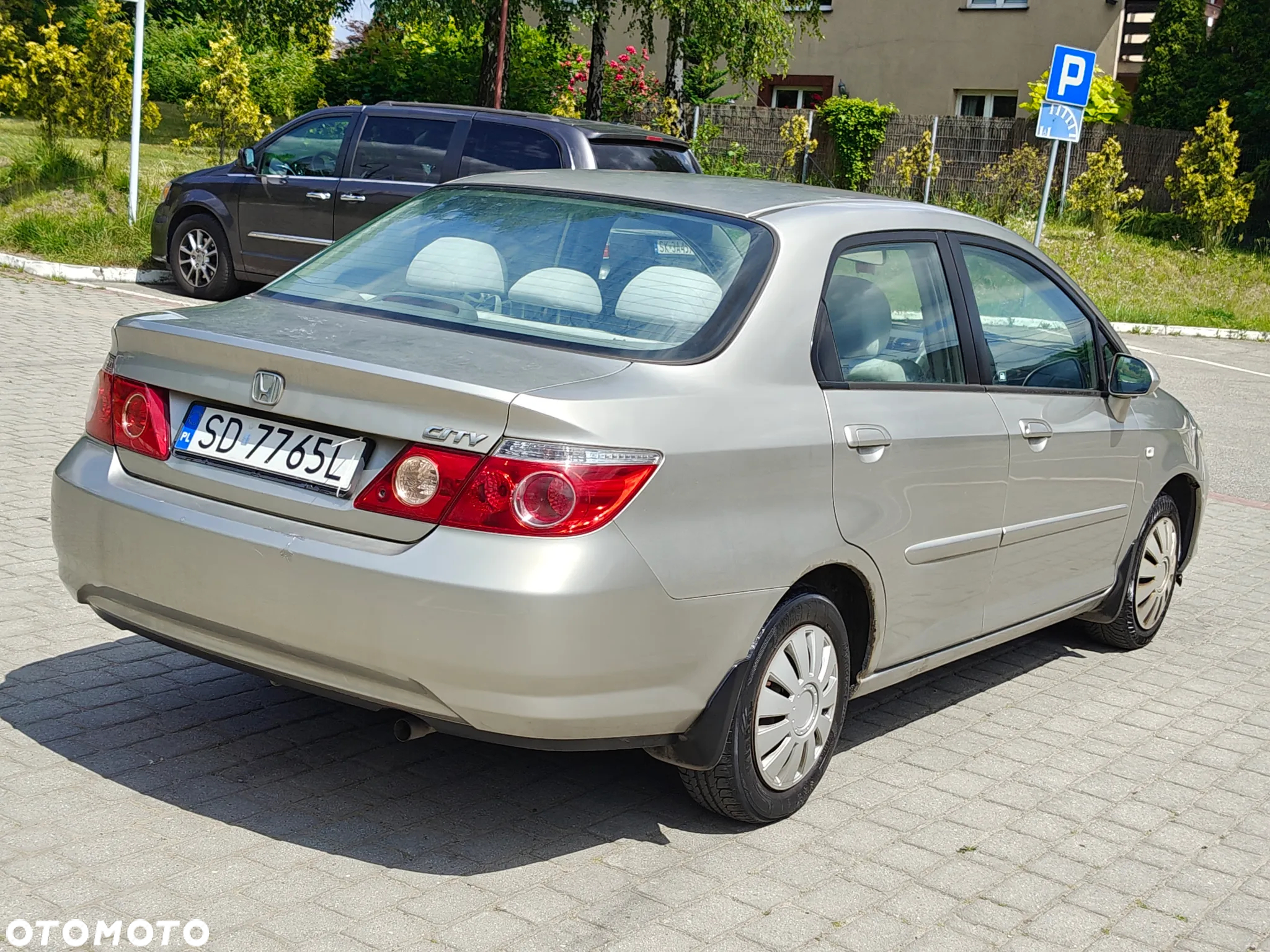 Honda City 1.4 Comfort - 13