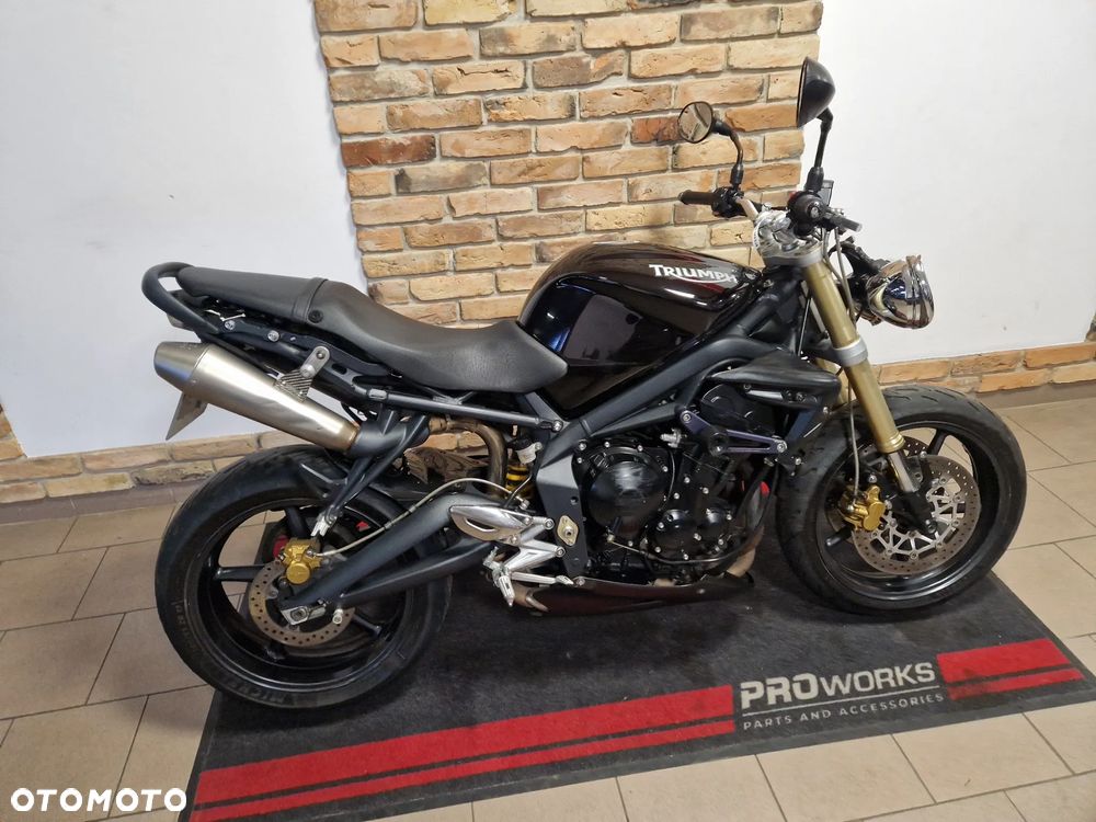 Triumph Street Triple - 3