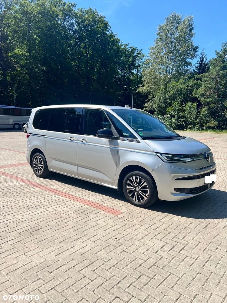 Volkswagen Multivan - 2