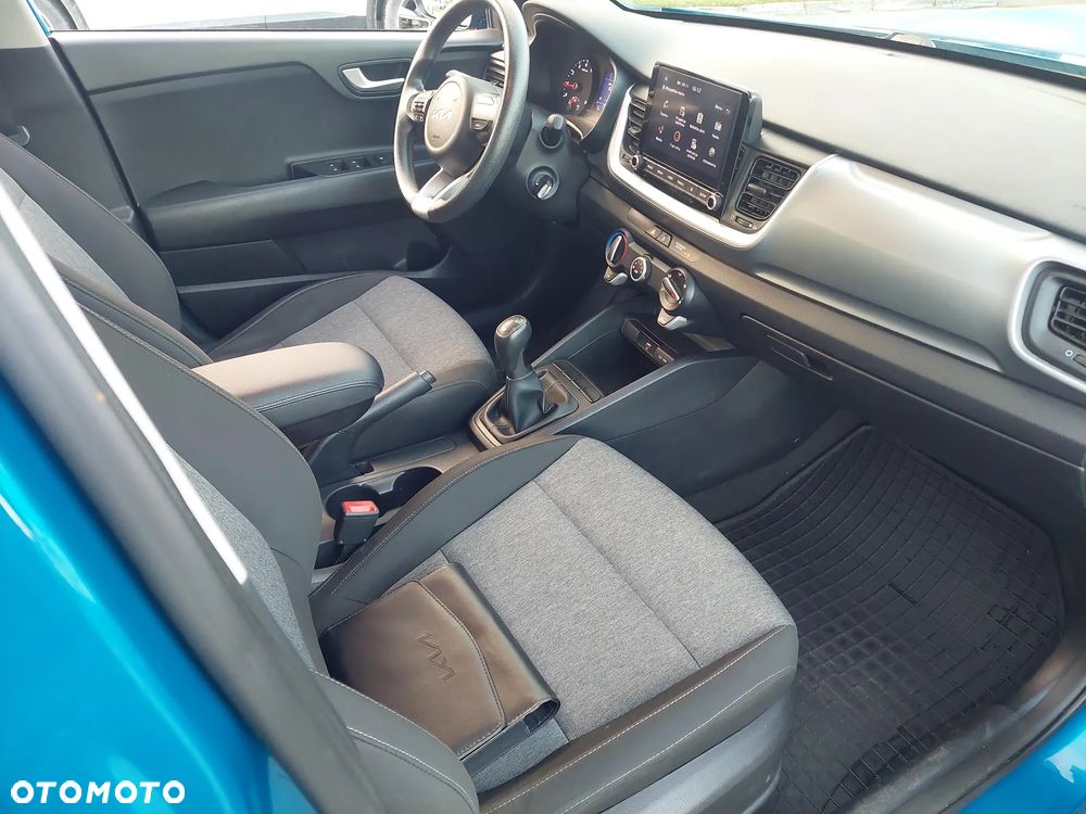 Kia Stonic 1.0 T-GDI L Business Line - 23