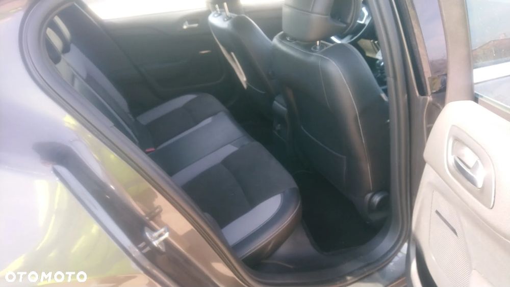 DS Automobiles DS 4 - 11