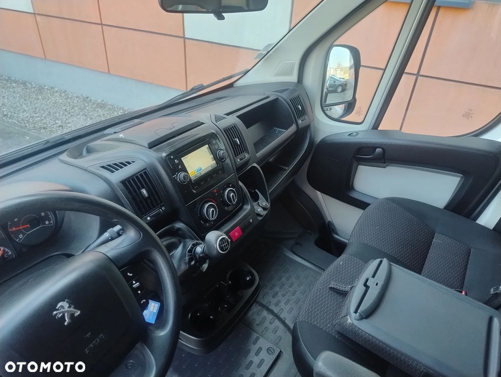 Peugeot BOXER PO LIFTINGU 2.0 HDI (130KM) 6-BIEGÓW (L2H2) STAN SUPER IDEALNY KLIMA FULL OPCJA NIE MA RDZY 100% ORYGINAŁ KM SERWIS ! ! ! - 13