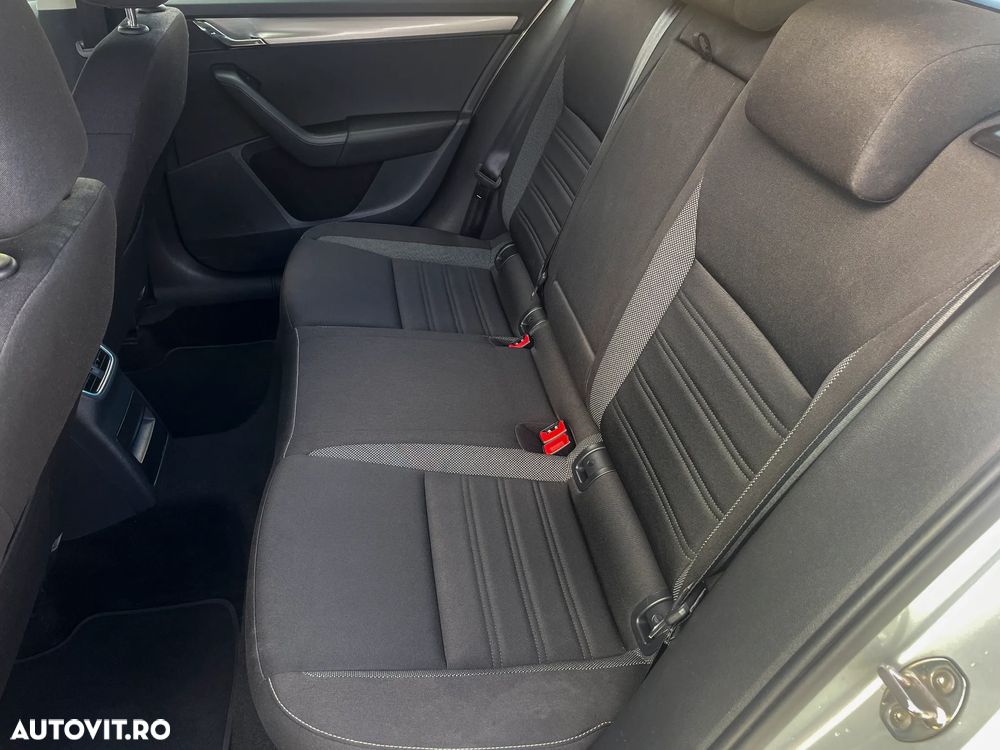 Skoda Octavia 1.6 TDI Style - 9