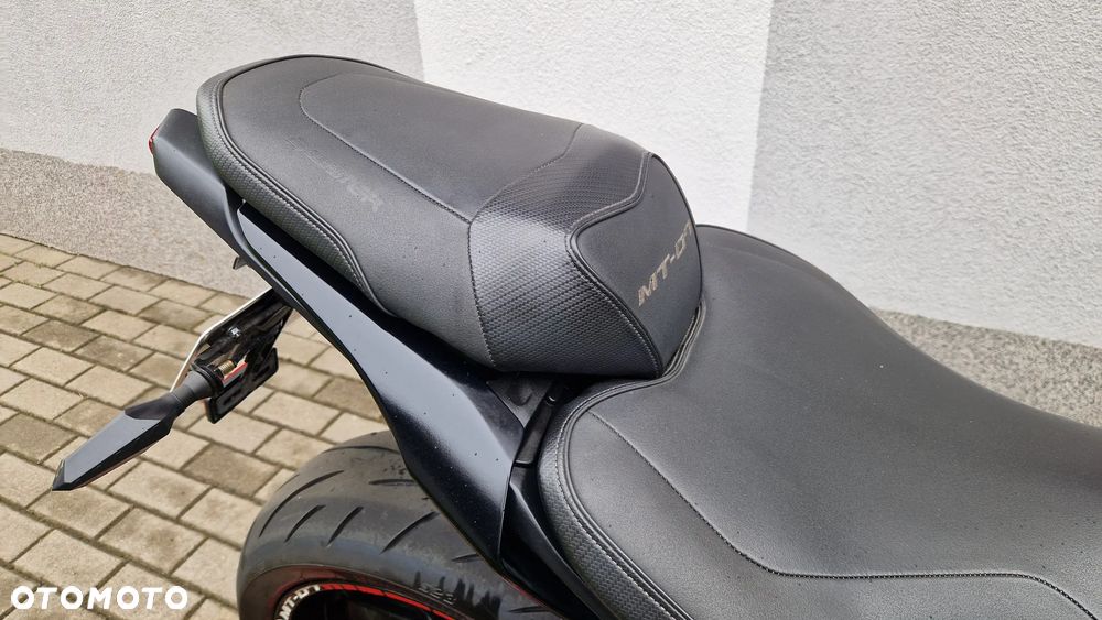 Yamaha MT - 6