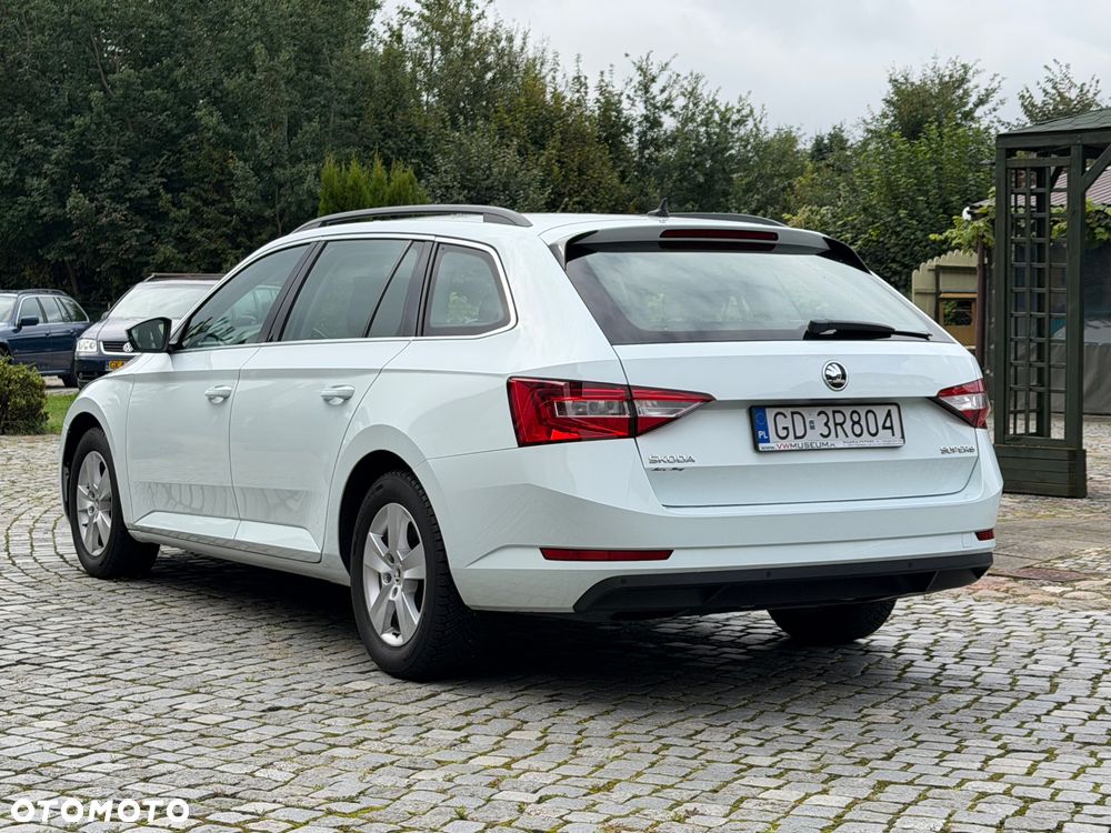 Skoda Superb 1.6 TDI Ambition - 3