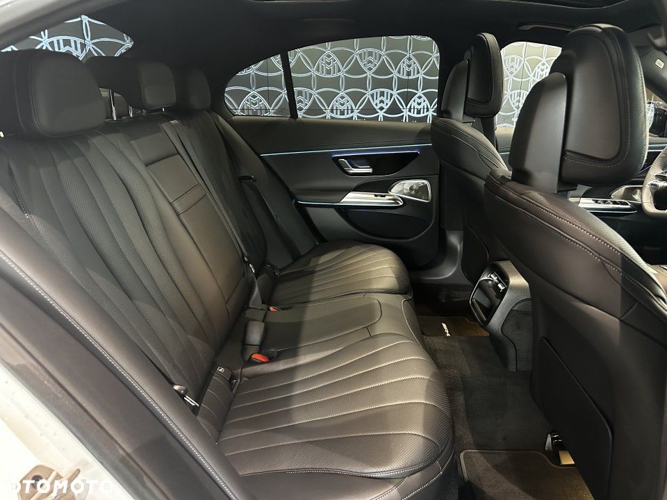 Mercedes-Benz Klasa E - 5