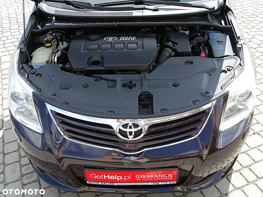 Toyota Avensis 1.8 Premium EU5 MS - 32
