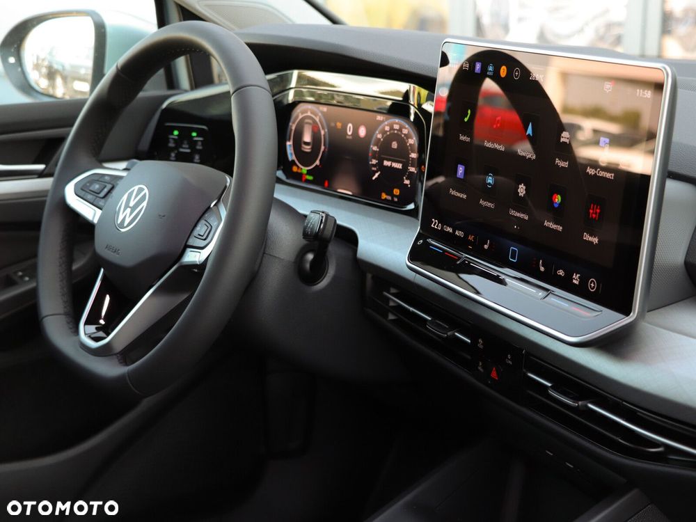 Volkswagen Golf - 16