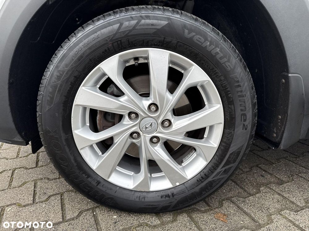 Hyundai Tucson 1.6 GDi Comfort 2WD - 28