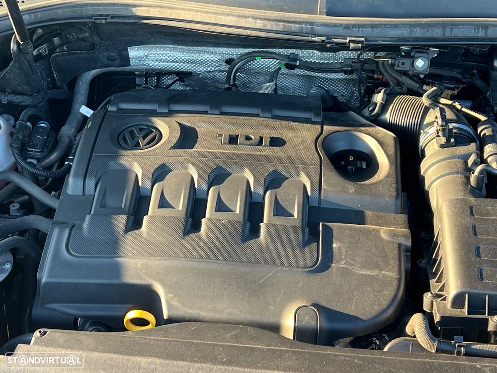 VW Tiguan 2.0 TDI Confortline - 14