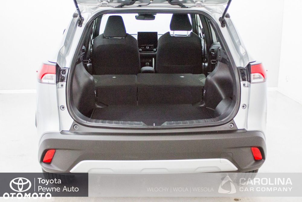 Toyota Corolla Cross - 16