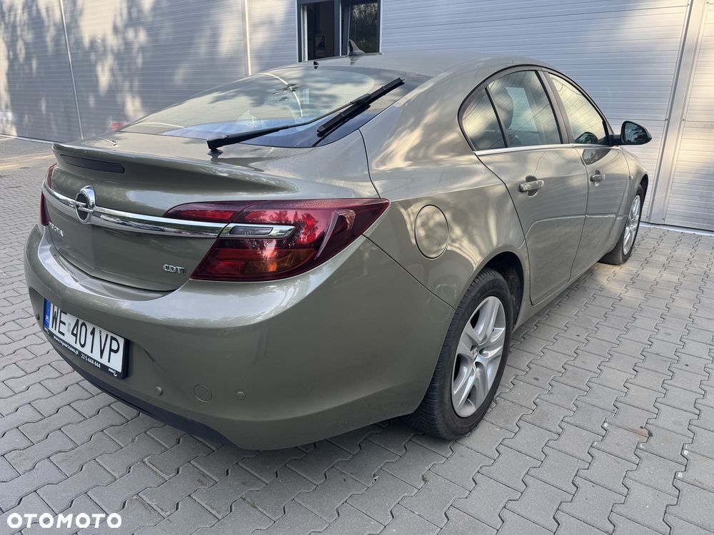 Opel Insignia 2.0 CDTI - 6