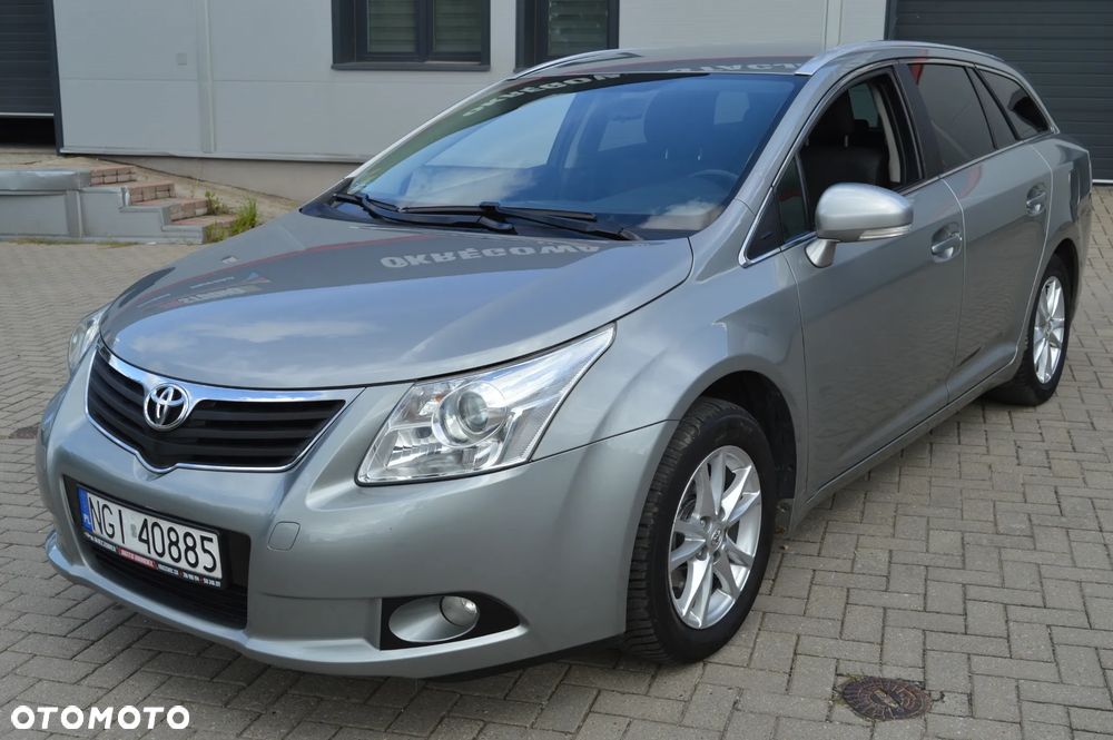 Toyota Avensis 1.8 Sol plus NAVI - 4