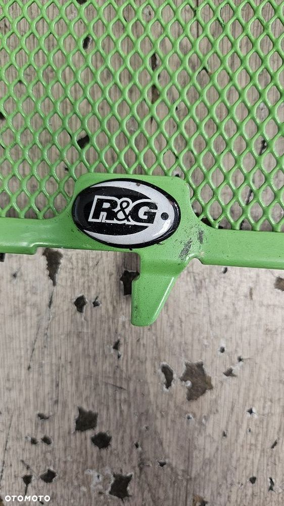 Osłona chłodnicy R&G - 2