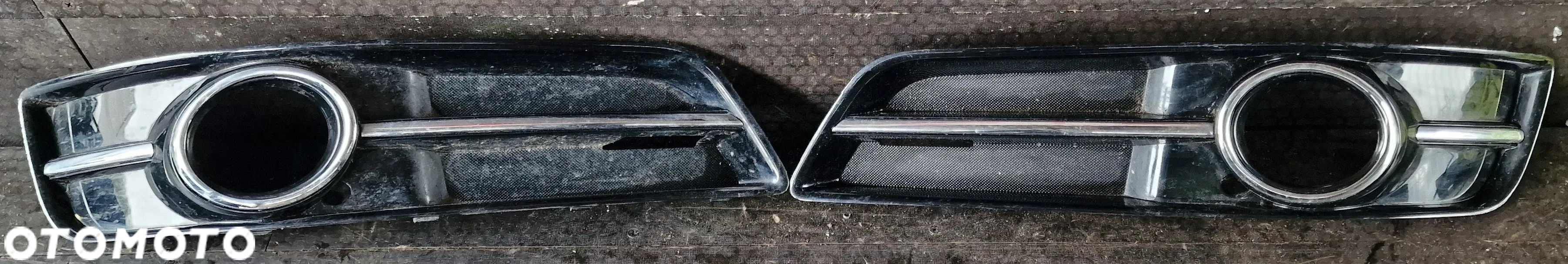 KRATKA ZDERZAKA HALOGENU PRAWA LEWA  8P0807682J 8P0807681AA AUDI A3 8P LIFT 5D - 17
