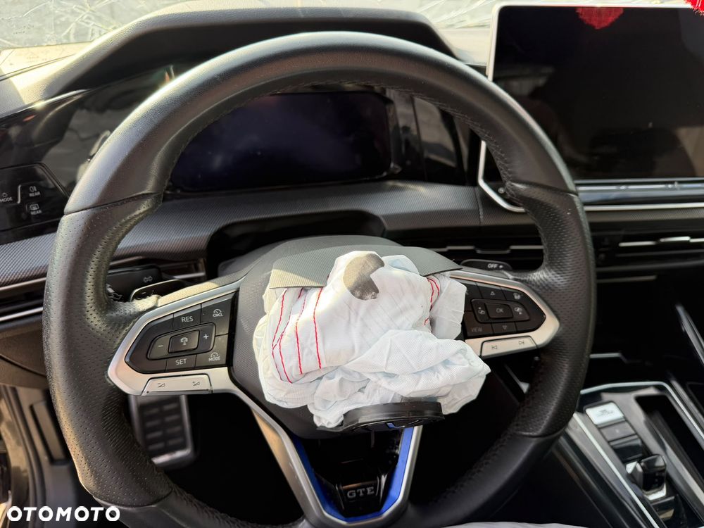 Volkswagen Golf 1.5 eHybrid OPF DSG GTE - 18