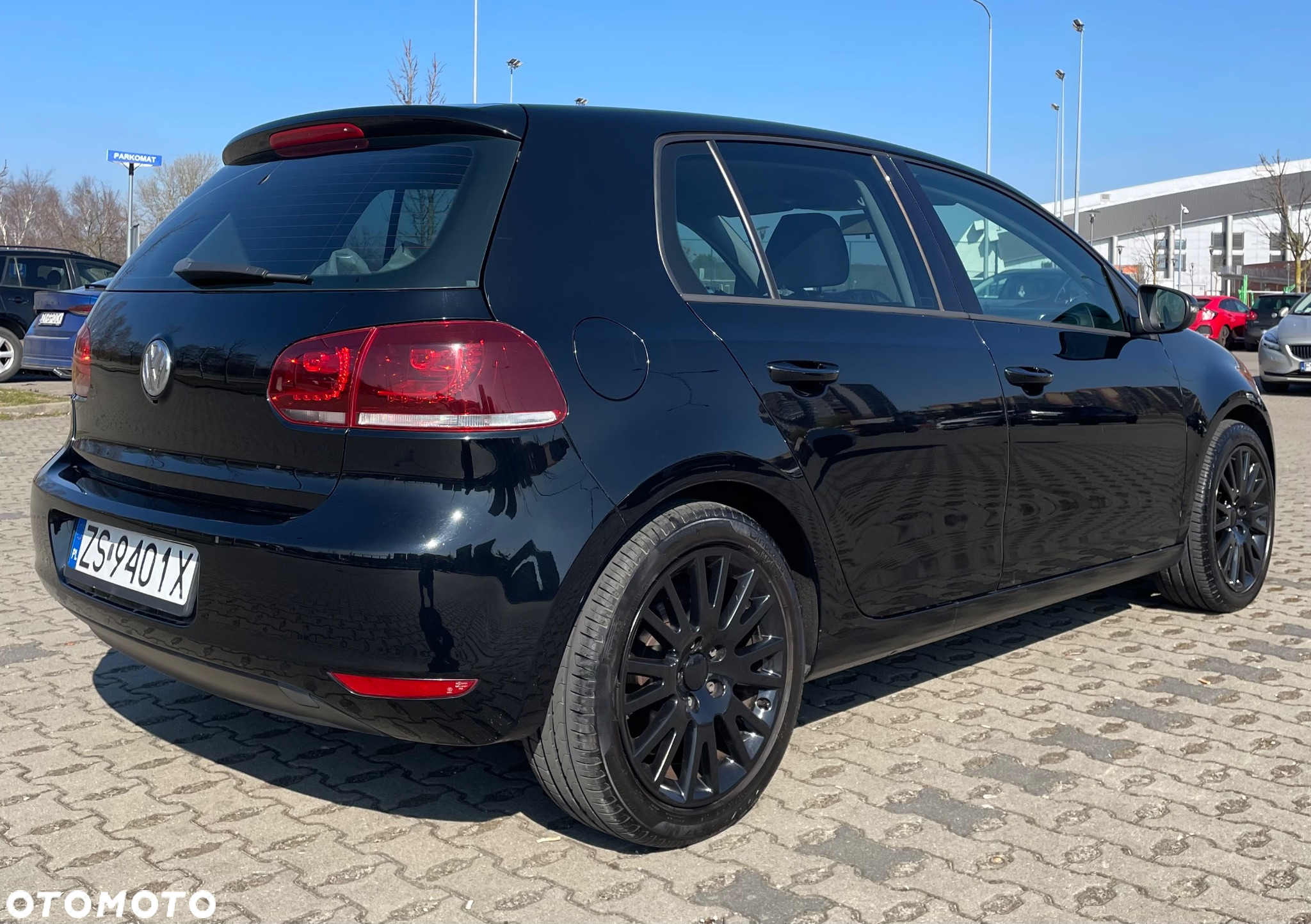 Volkswagen Golf - 5