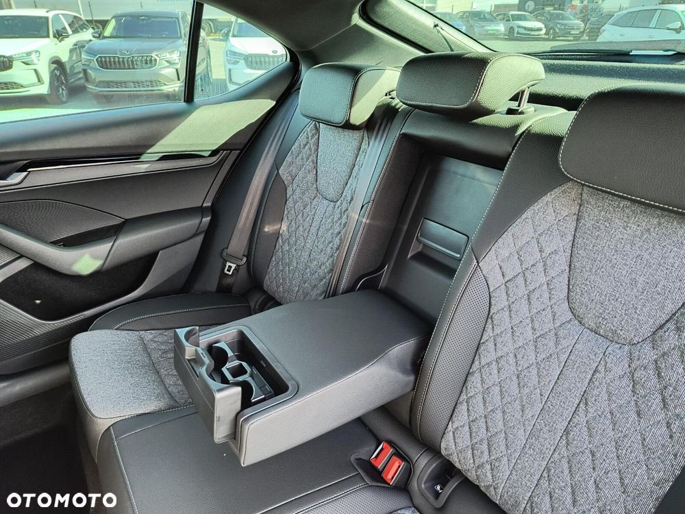 Skoda Octavia 2.0 TSI Sportline 4x4 DSG - 16